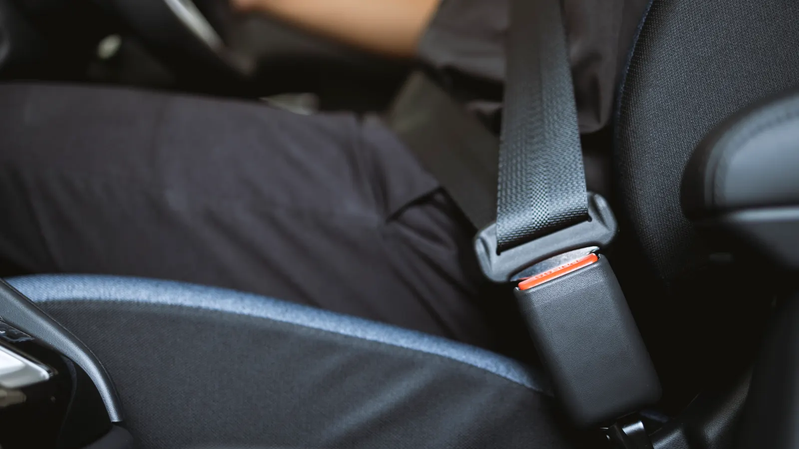 Bilbälte och ISOFIX-fäste i baksätet